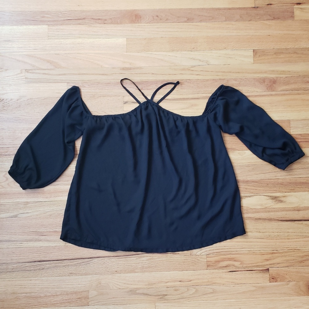 Sheer cold shoulder top XXL